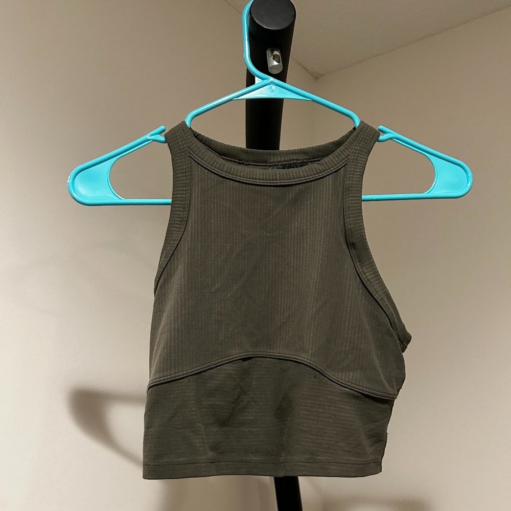Lululemon Cropped Tank Top